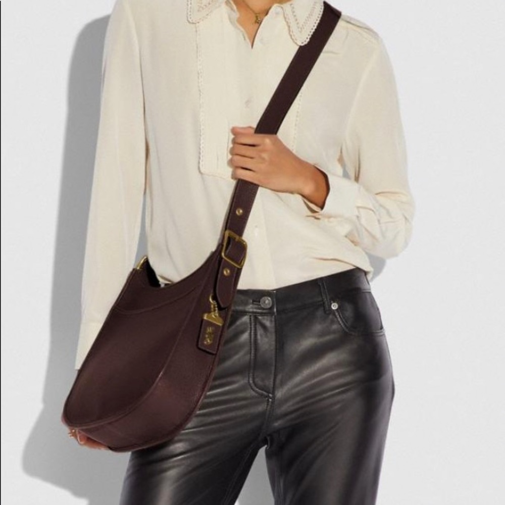 🔥SOLD🔥COACH pebbled leather saddle zip top Crosby - Picture 5 of 16